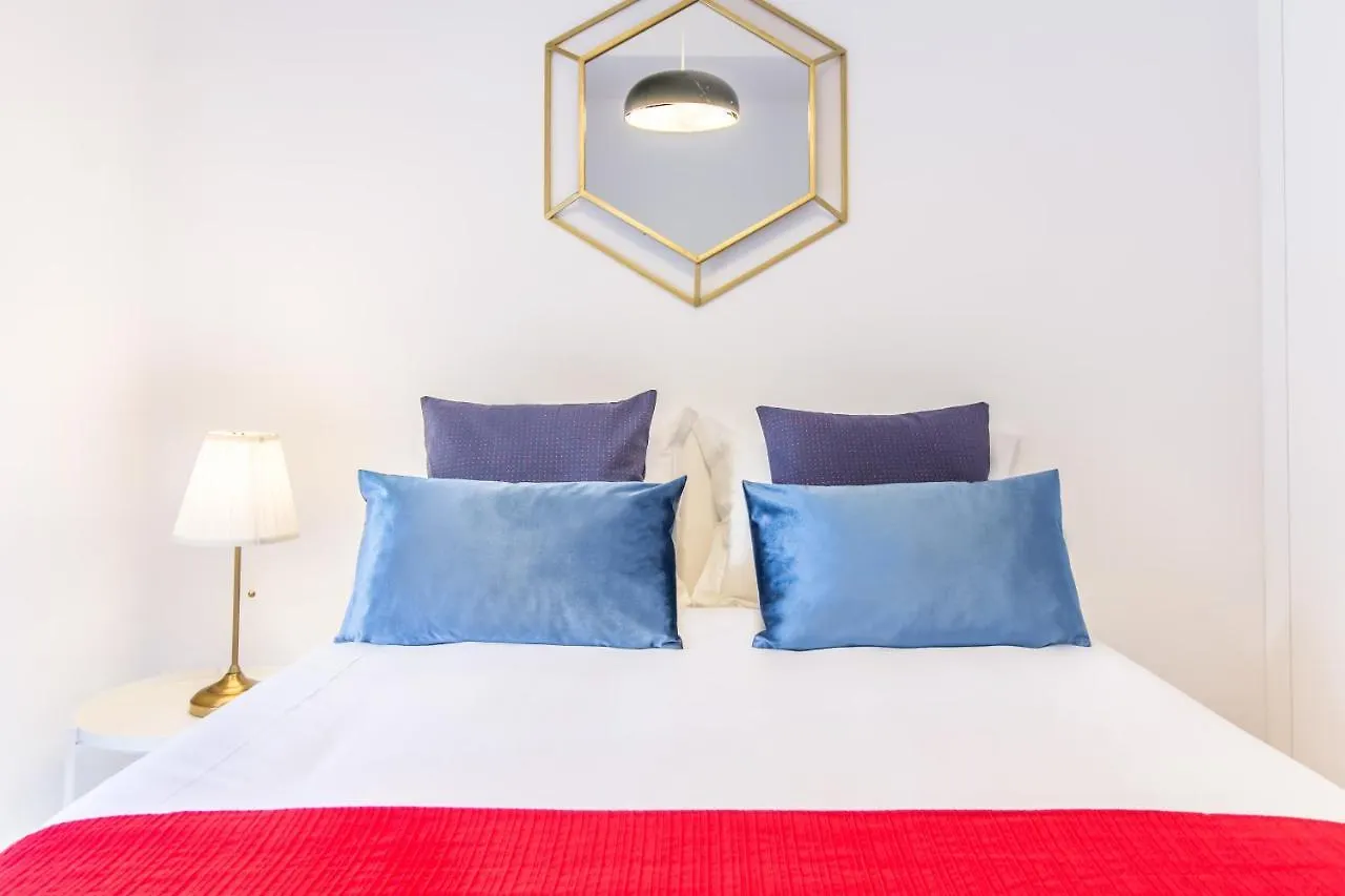 Santos Blue Tiles Apartment Lisbon